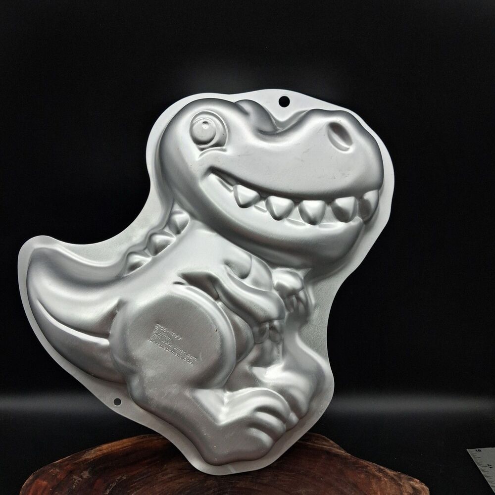 Vintage Wilton Baby Dinosaur Cake Pan Mold 2105-1022